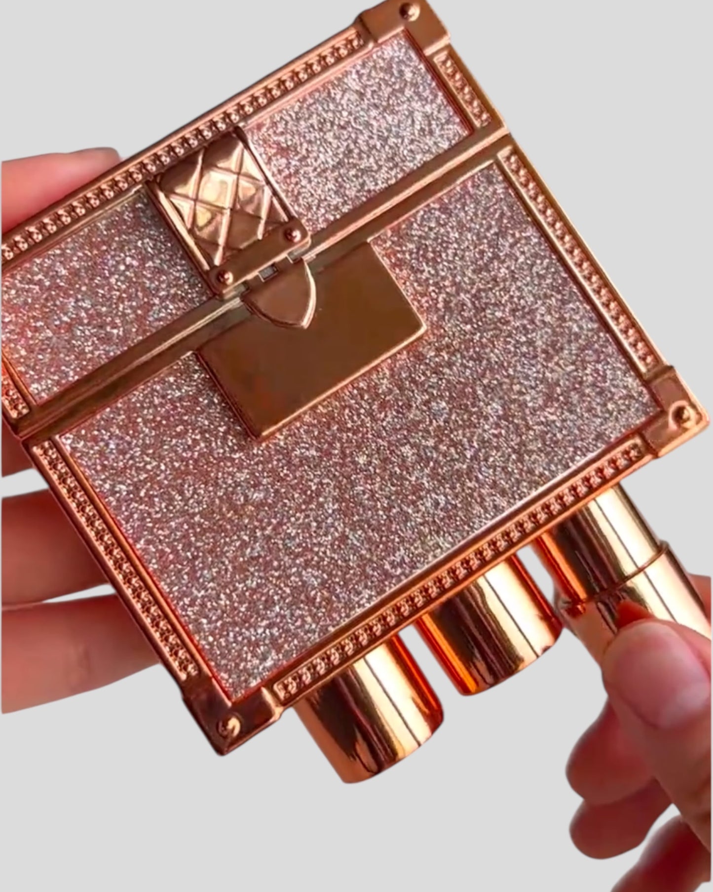 Three Icons. One Luxe Gift. - VÍRONIQUE